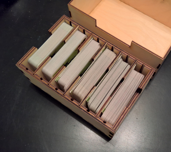 Example of a deck box with movable dividers